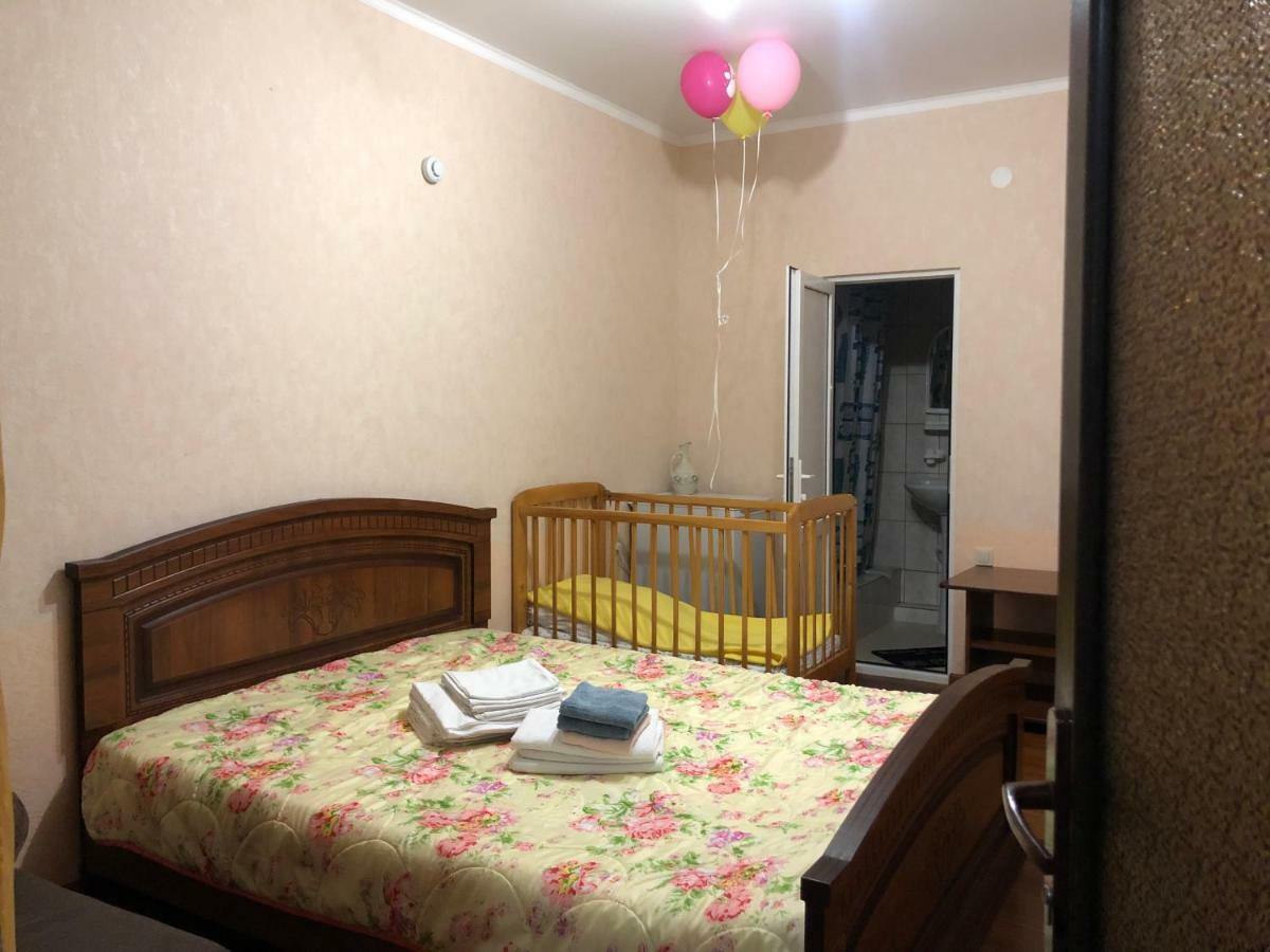 Cafe-Hotel Assir Pizunda Esterno foto